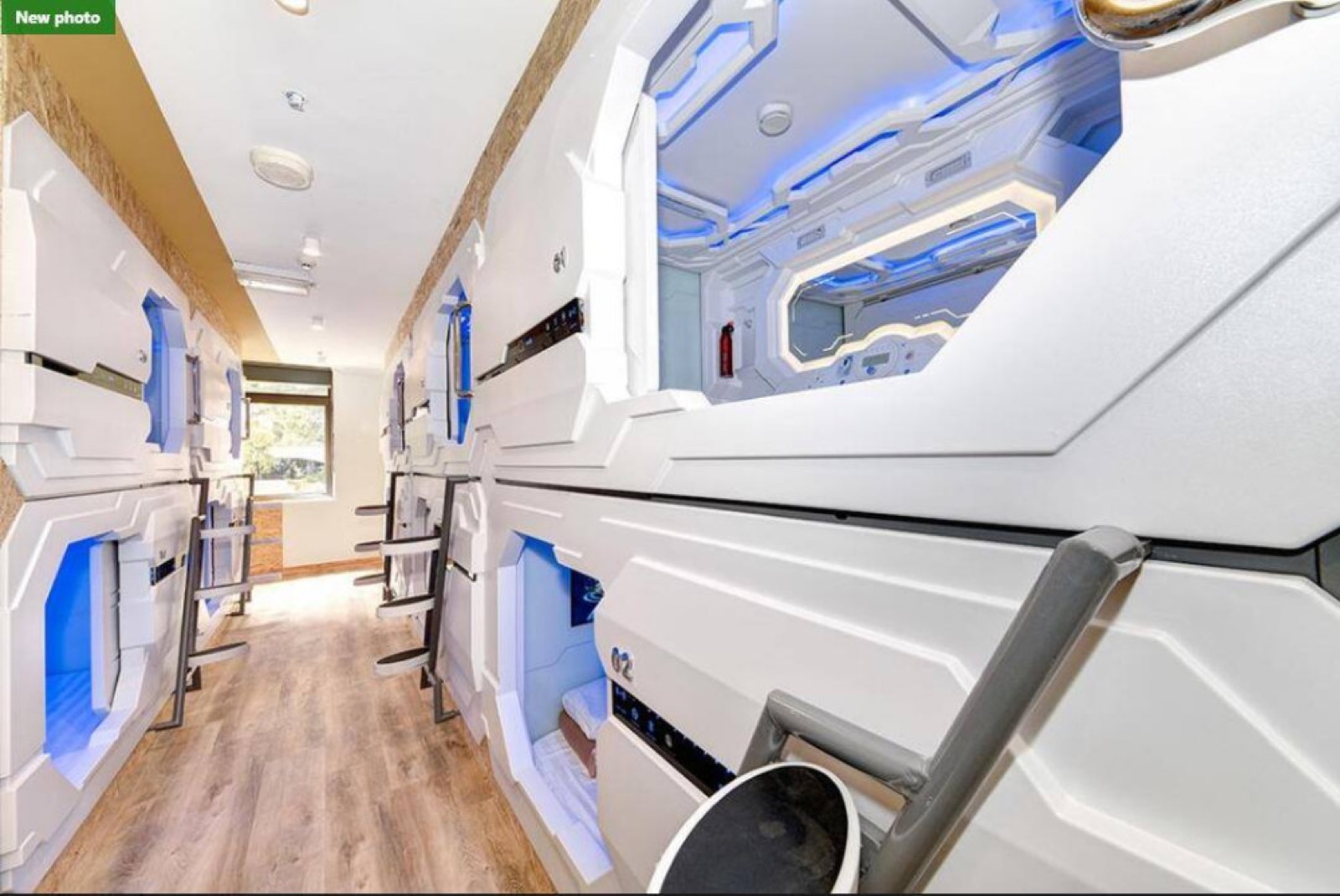 Naploo Smart Pod Hotels